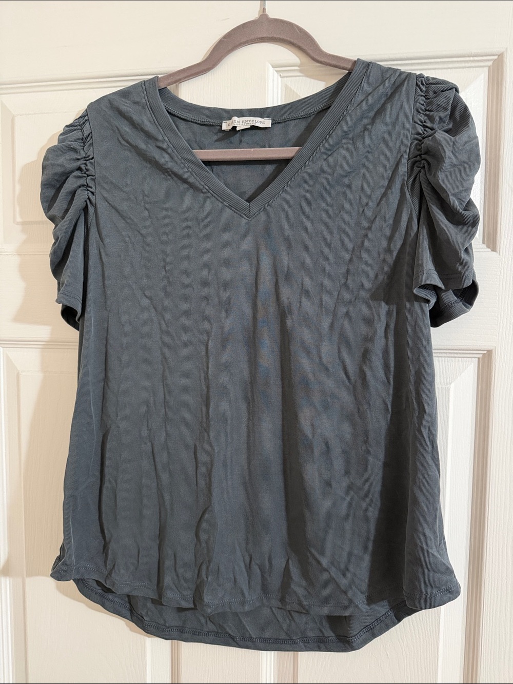 Blue/Grey V-Neck Puff Sleeve Tee